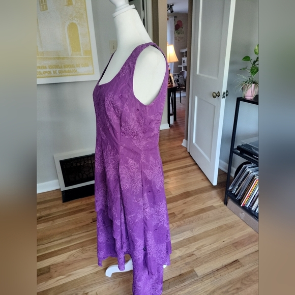 Vintage Chic Asymmetrical Purple Dress ART - Picture 2 of 8